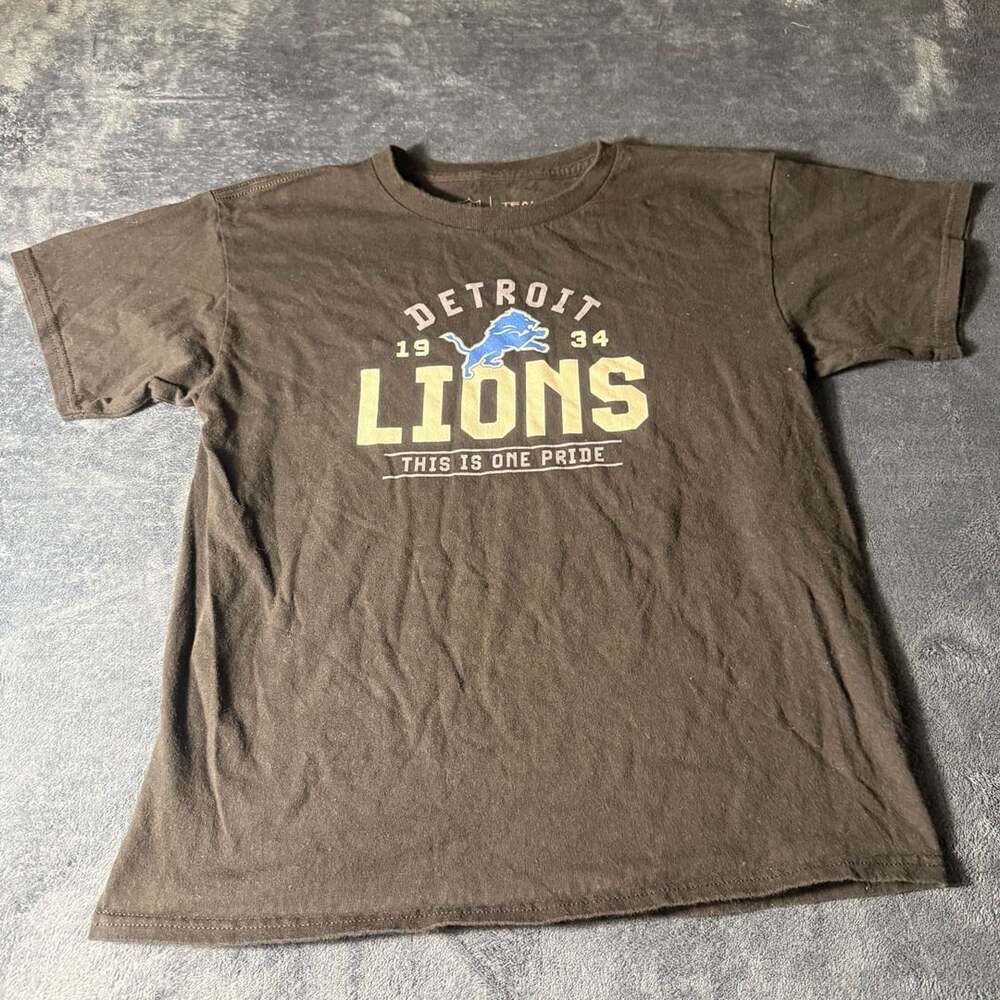 Team Apparel Detroit Lions T-Shirt Size youth L Black
